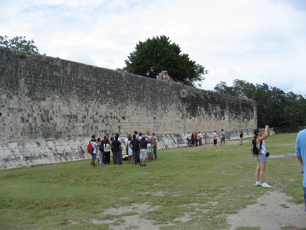 Chichén Itzá - Main Ball Court (left wall)