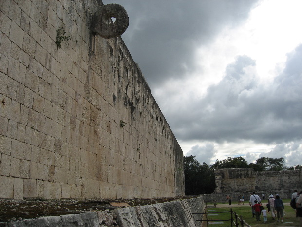 Chichén Itzá - Main Ball Court