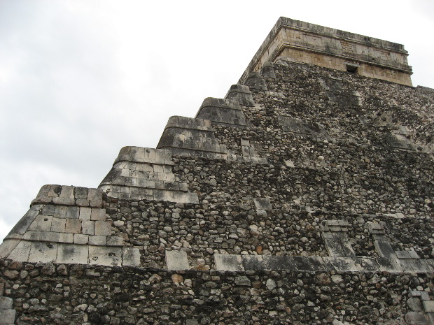Chichén Itzá - Pyramid of Kukulkán