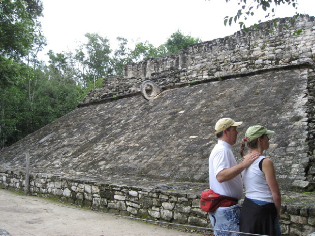 Cobá - ball court